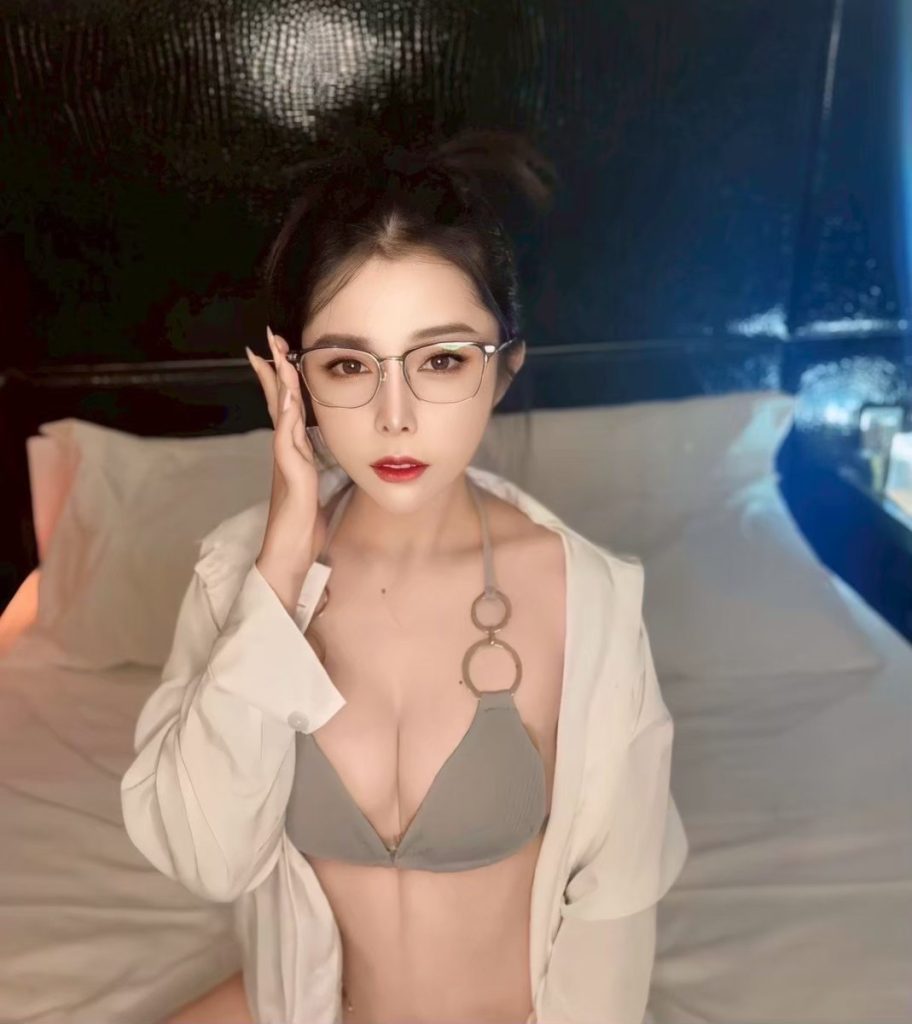 Prada Thailand JB Escort Girl Johor Bahru