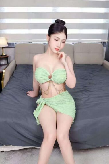 Xiao Bing Vietnam JB Escort Girl Johor Bahru
