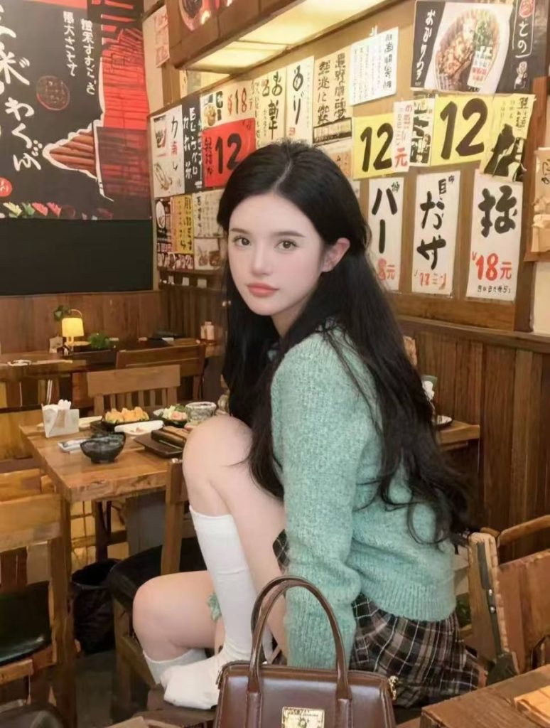 Xiao Bao Vietnam JB Escort Girl Johor Bahru