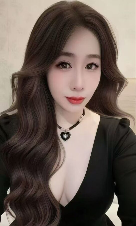 Queenie Thailand JB Escort Girl Johor Bahru