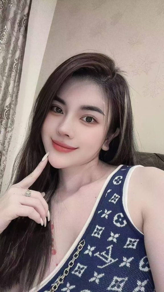 Mia Vietnam JB Escort Girl Johor Bahru