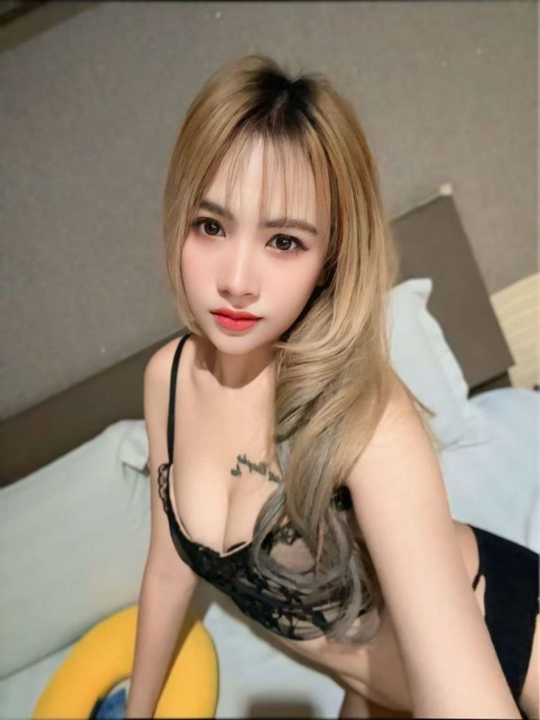 Lisa Thailand JB Escort Girl Johor Bahru