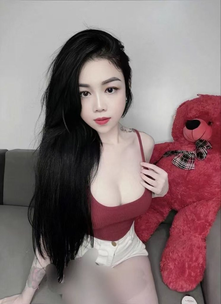 Beebee Vietnam JB Escort Girl Johor Bahru