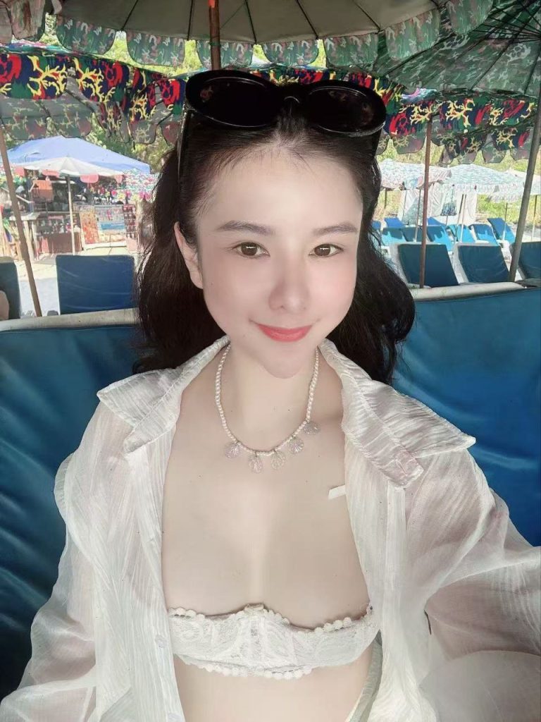 Ginny Thailand JB Escort Girl Johor Bahru