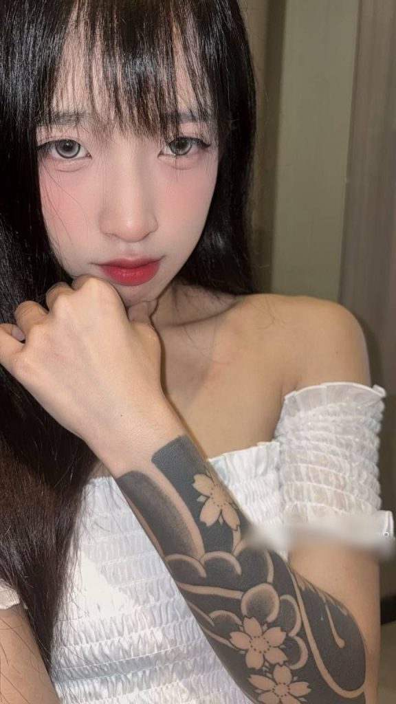 Bebe Local Chinese JB Escort Girl Johor Bahru
