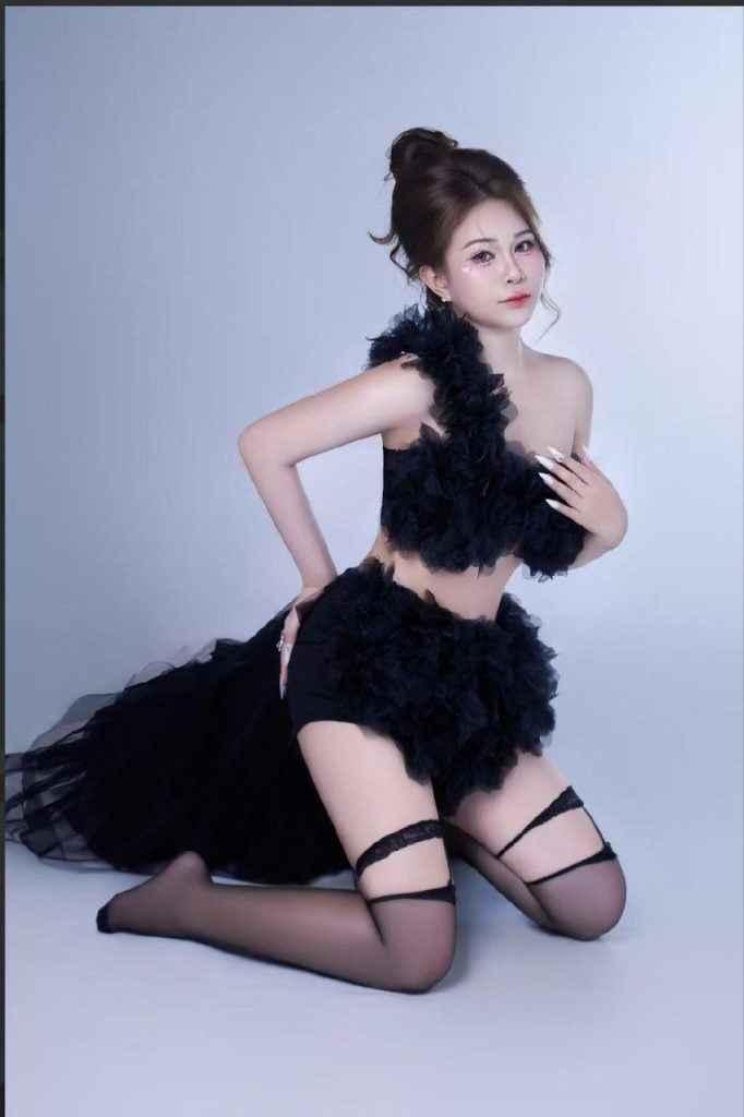 July Vietnam JB Escort Girl Johor Bahru