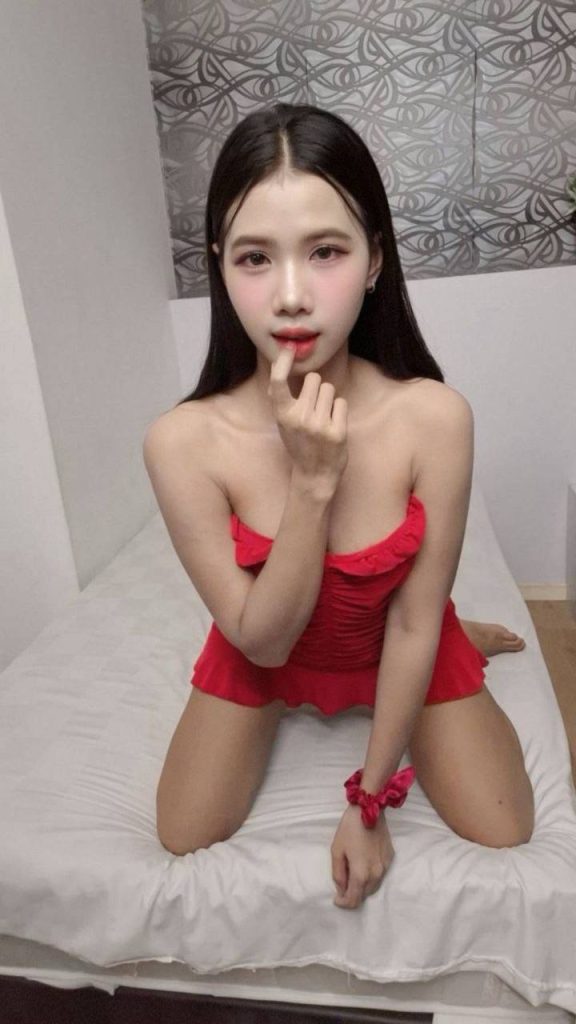 Kitty Thailand JB Escort Girl Johor Bahru