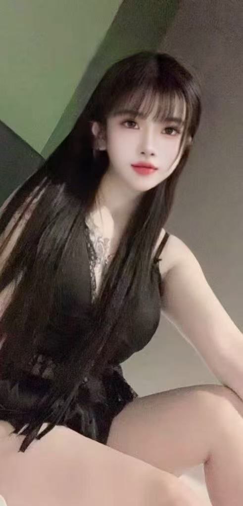 Carmy Vietnam JB Escort Girl Johor Bahru