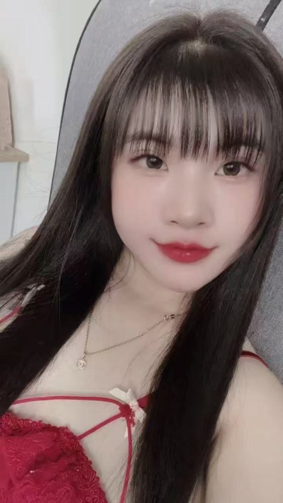 Carmy Vietnam JB Escort Girl Johor Bahru