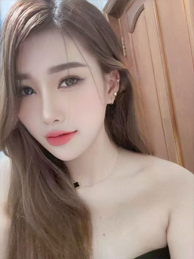 Kiwi Vietnam JB Escort Girl Johor Bahru