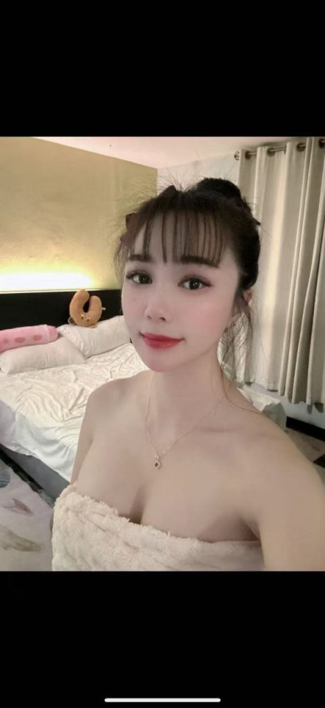 Sumi Vietnam JB Escort Girl Johor Bahru