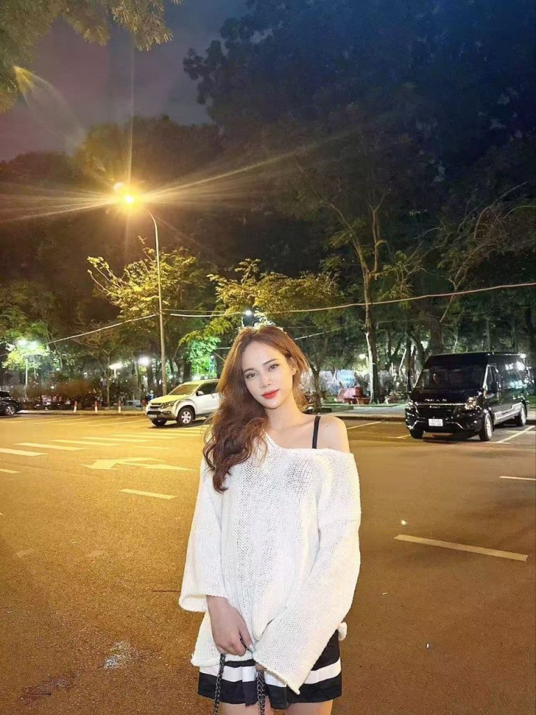 Sella Vietnam JB Escort Girl Johor Bahru