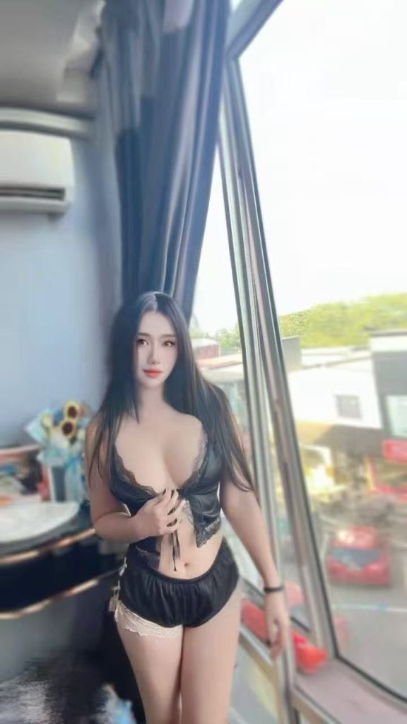 Ivee Thailand JB Escort Girl Johor Bahru