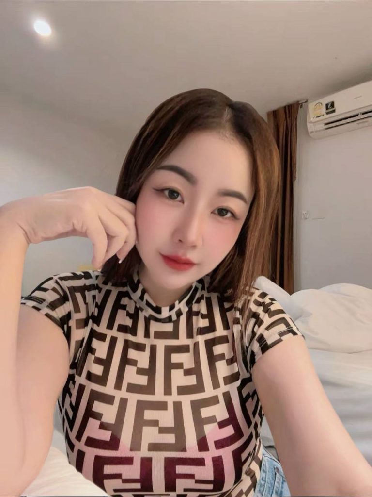 Bowie Thailand Escort Girl Johor Bahru