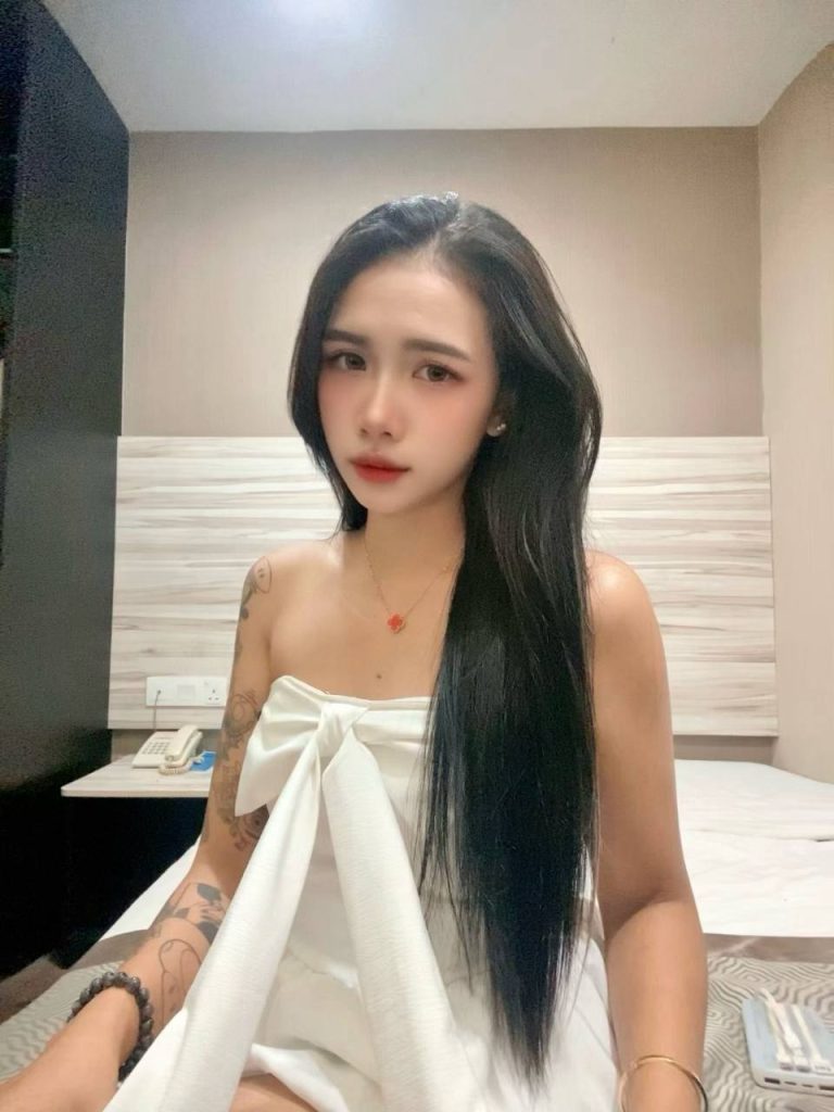 Pinpak Thailand JB Escort Girl Johor Bahru