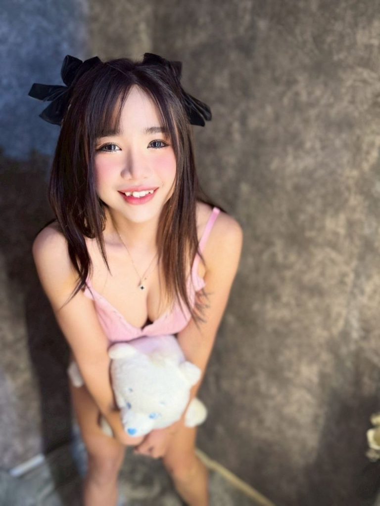 Anna Thailand JB Escort Girl Johor Bahru