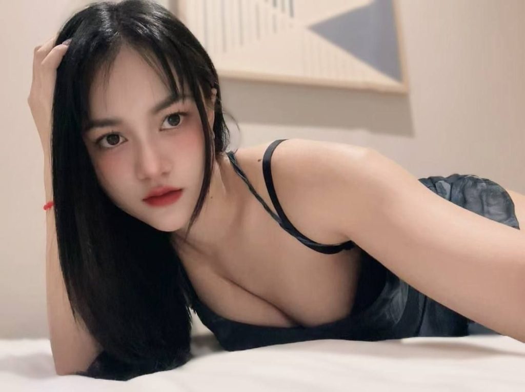 Meiw Thailand JB Escort Girl Johor Bahru