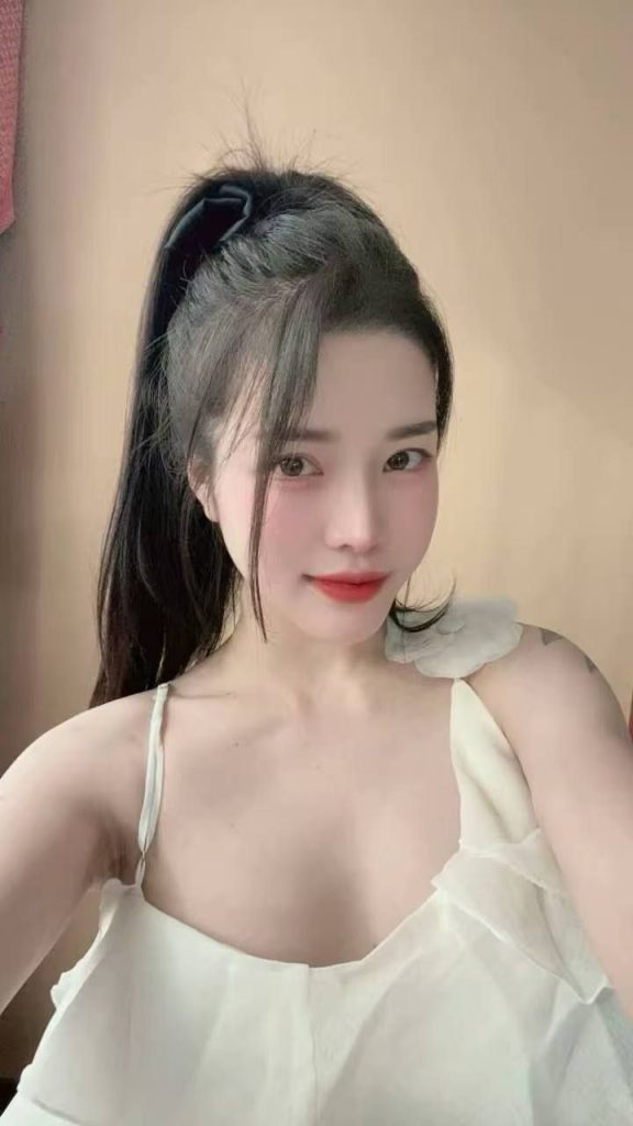 Nana Vietnam JB Escort Girl Johor Bahru