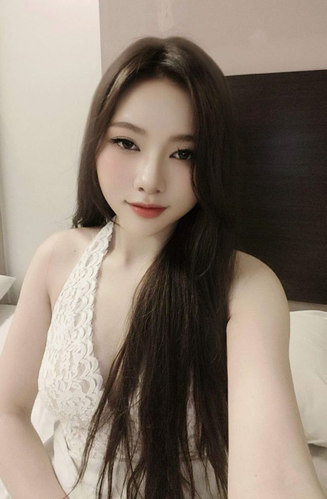 Xiaoyun Vietnam JB Escort Girl Johor Bahru