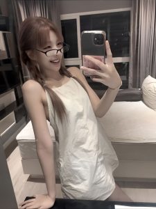 Bee Laos JB Escort Girl Johor Bahru