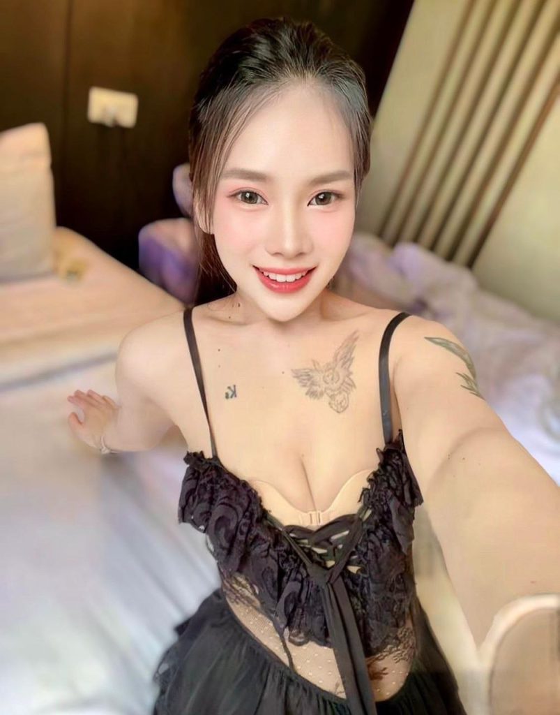 Minnie Thailand JB Escort Girl Johor Bahru